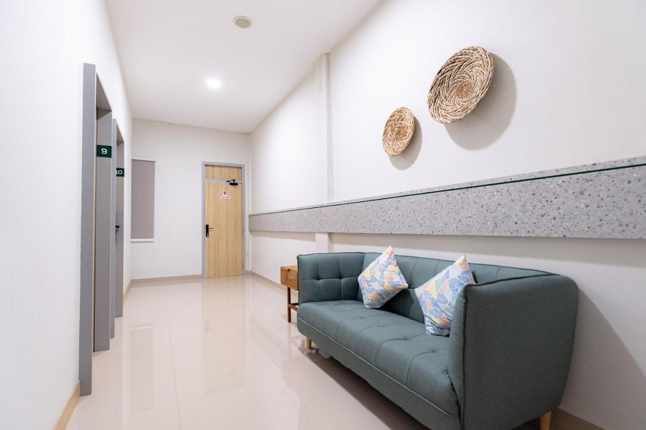 Urbanview Hotel R House Batam By Reddoorz المظهر الخارجي الصورة