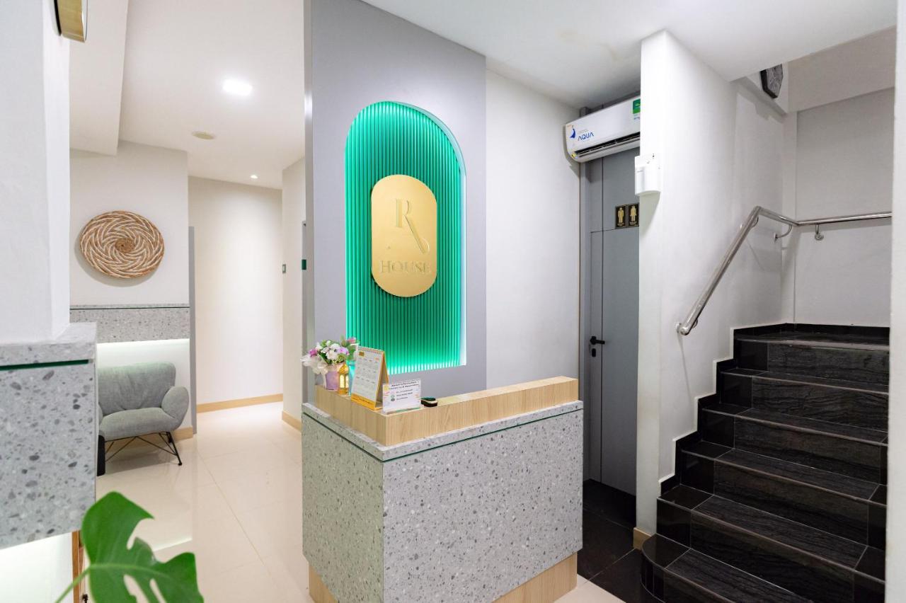 Urbanview Hotel R House Batam By Reddoorz المظهر الخارجي الصورة
