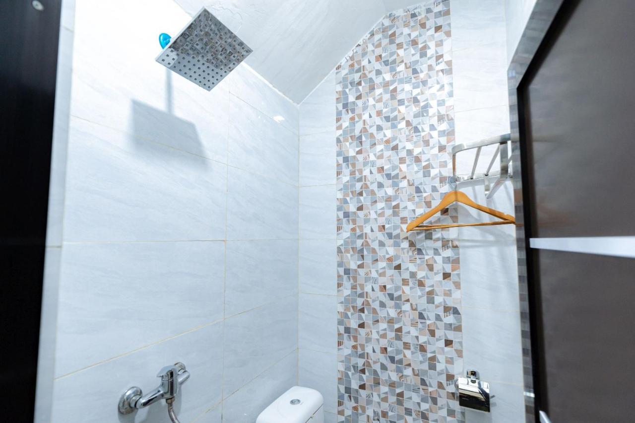 Urbanview Hotel R House Batam By Reddoorz المظهر الخارجي الصورة