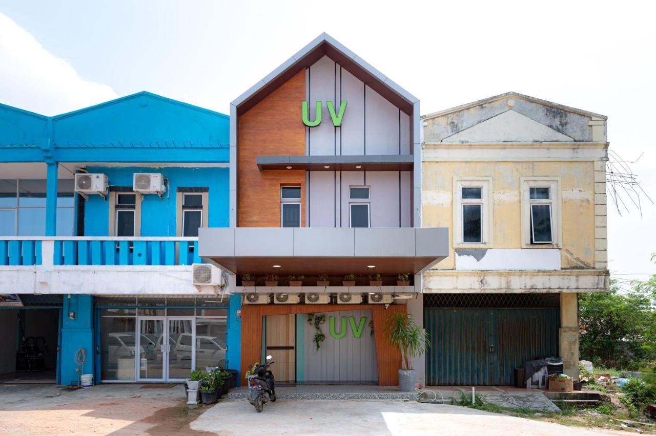 Urbanview Hotel R House Batam By Reddoorz المظهر الخارجي الصورة